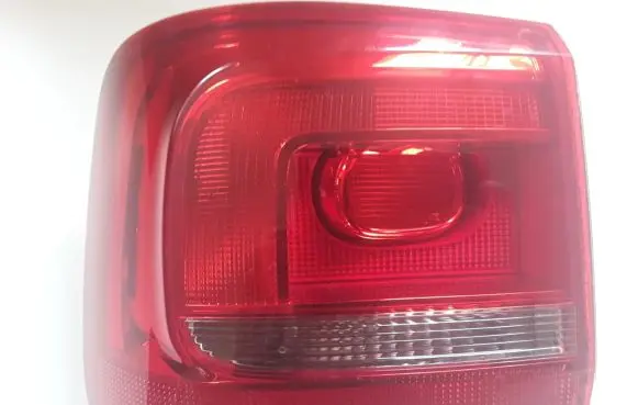 Volkswagen Touran II Rear/tail lights 176405