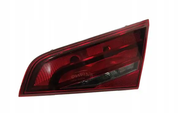 Audi A3 S3 8V Tailgate rear/tail lights