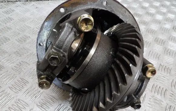 Suzuki Jimny Rear differential