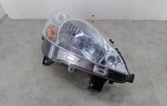 Peugeot Partner Headlight/headlamp 20-B809