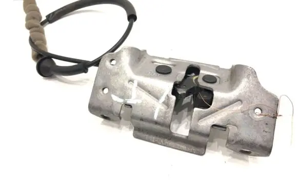 Chrysler Pacifica Rear door lock 043005