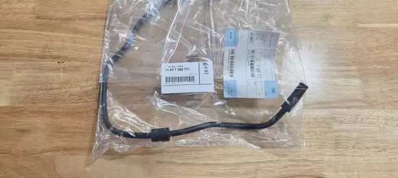 BMW 3 F30 F35 F31 Vacuum line/pipe/hose 7588771 11657588771