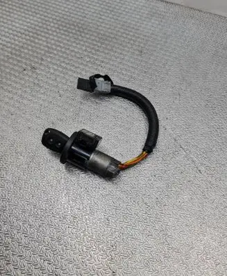 Dacia Duster Ignition lock 8200826300 D1747C592 17490602