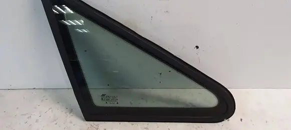 Volkswagen Sharan Front triangle window/glass 