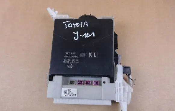 Toyota Corolla E210 E21 Other control units/modules 8922102711 8273002P80A