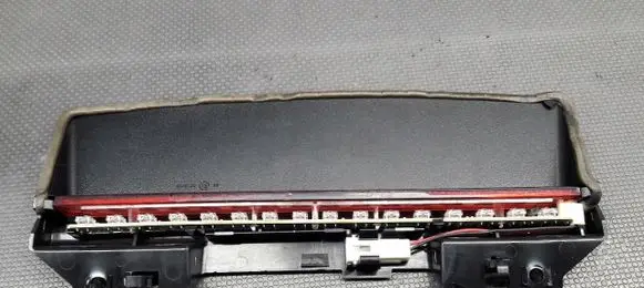 Jaguar X-Type Third/center stoplight IX4313A613AD