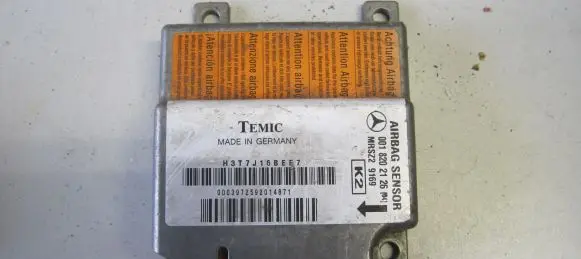 Mercedes-Benz E W210 Airbag control unit/module 0018202126