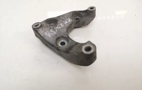 Mitsubishi ASX A/C compressor mount bracket 8980055390
