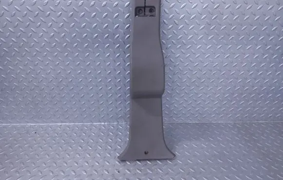 Ford Granada (B) pillar trim (top) 82GBF24577AAW