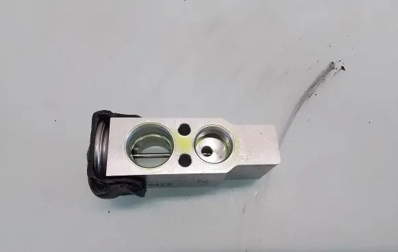 Honda Jazz Air conditioning (A/C) expansion valve 