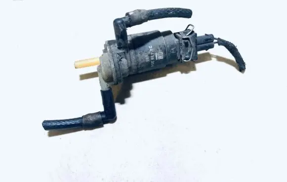 Opel Signum Windscreen/windshield washer pump 24439254