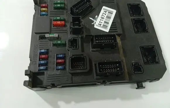Peugeot 206 Comfort/convenience module 