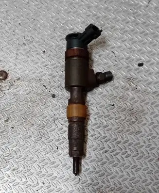 Peugeot Partner Fuel injector 0445110739