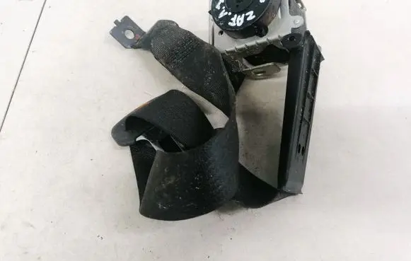 Opel Zafira B Front seatbelt 560834901e 100601