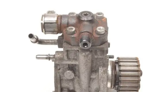 Volvo V60 Fuel injection high pressure pump 31432135