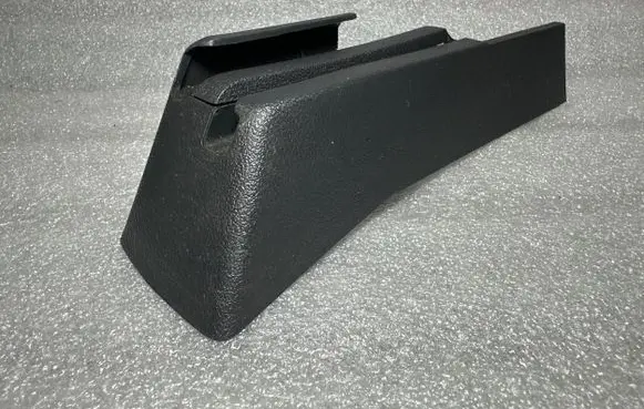 Volkswagen Touareg I Front passenger seat rail trim 7L0881478 7L0881097A