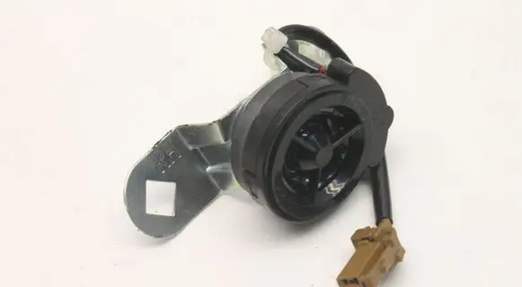 Nissan Pulsar Front door speaker 281F13GF0A