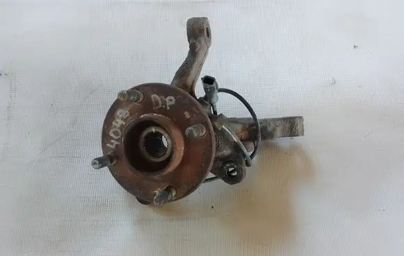 Ford Fiesta Front wheel hub 1770731
