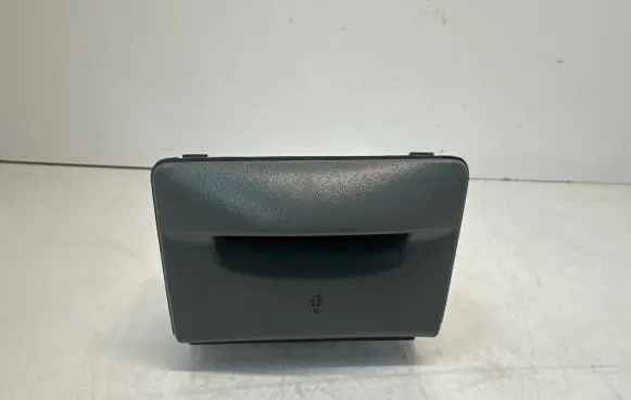 Iveco Daily 35 - 40.10 Cup holder 3802682