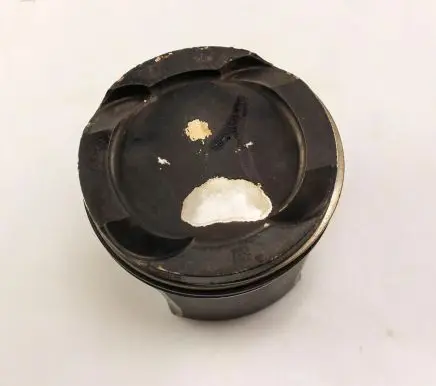 BMW 3 G20 G21 Piston 821209