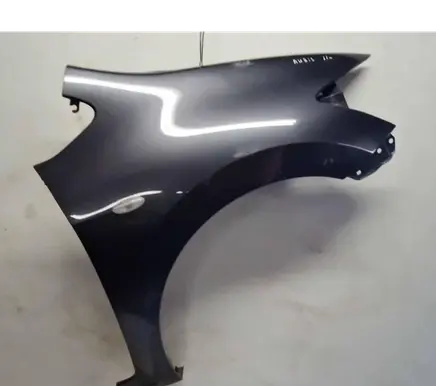Toyota Auris 150 Fender