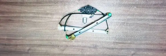Audi Q5 SQ5 Front door window regulator with motor 8K0959802