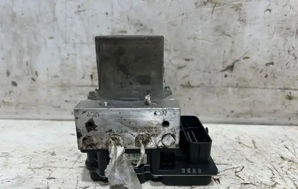 Peugeot 508 ABS Pump 9807364580