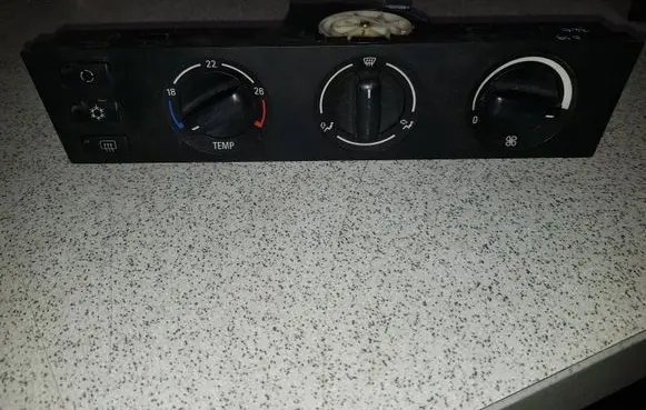 BMW 5 E39 Climate control unit 64116905031