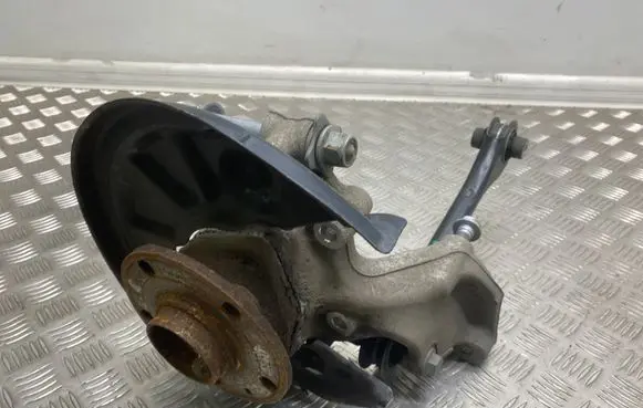 Volkswagen T-Roc Rear wheel hub spindle/knuckle 5Q3505436A