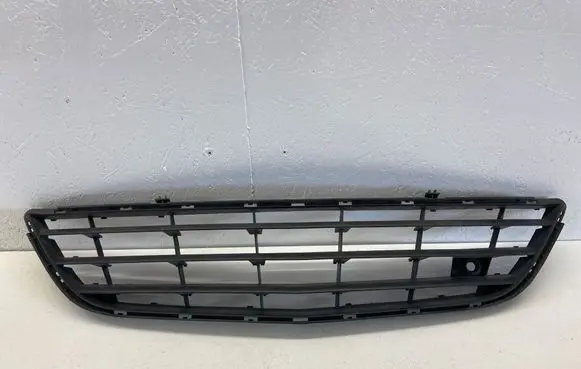 Opel Corsa D Front bumper lower grill 475498858a