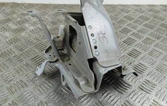 Honda CR-V Battery tray 