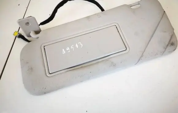 Sun visor
