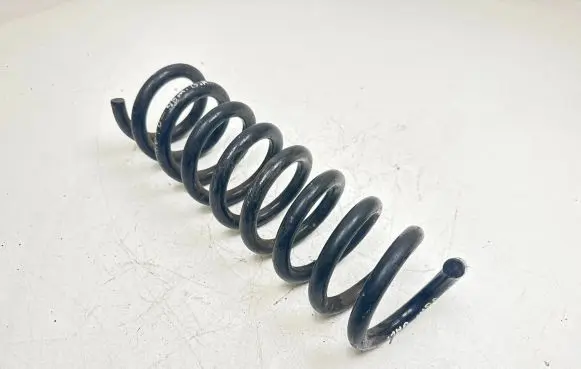 Mercedes-Benz E W210 Rear coil spring
