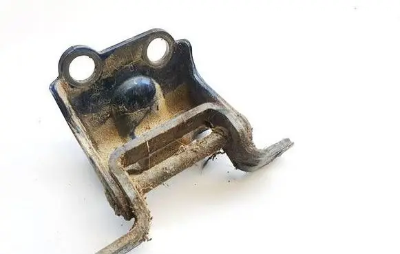 Subaru Outback Rear door lower hinge