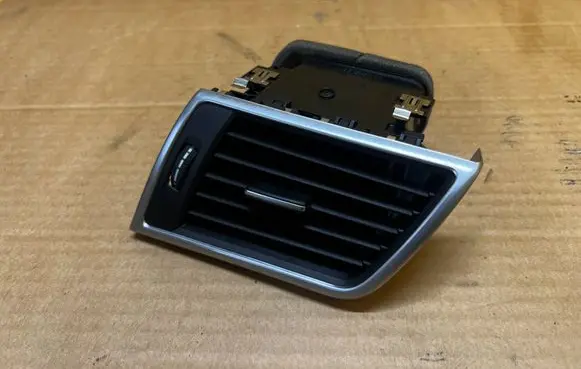 Mercedes-Benz GL X166 Dashboard side air vent grill/cover trim A1668300254 A1668302254