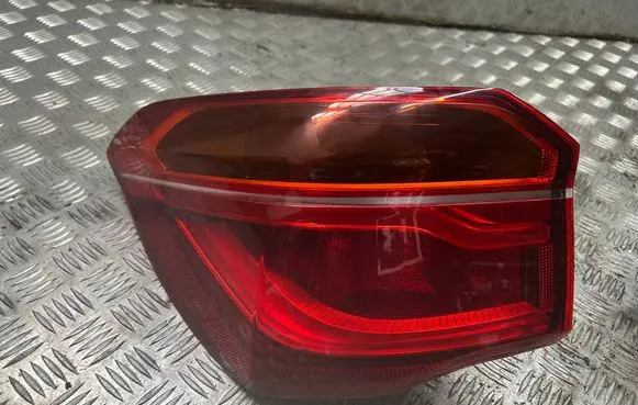 Rear/tail lights