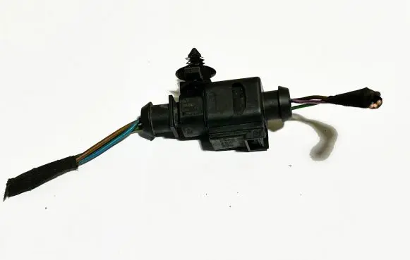 Volkswagen Golf VII Other relay 7L0973812 4H0973712 14696
