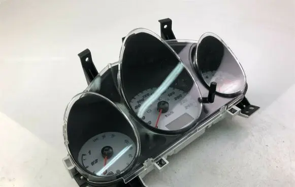 Mitsubishi Colt Speedometer (instrument cluster) MN140671 K3720