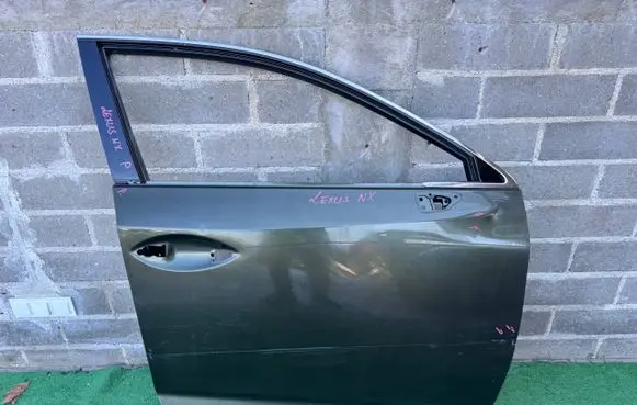 Lexus NX Front door 