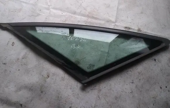 Audi A6 S6 C5 4B Rear side window as2