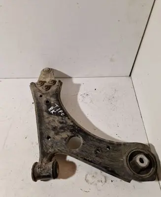 Fiat Tipo Front lower control arm/wishbone