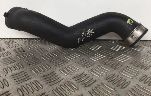 Audi A4 S4 B7 8E 8H Intercooler hose/pipe 8E0145737F