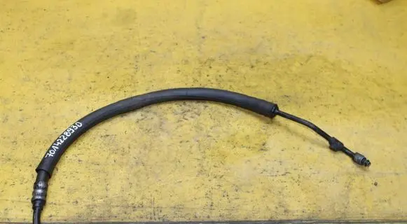 Volkswagen Multivan T4 Power steering hose/pipe/line
