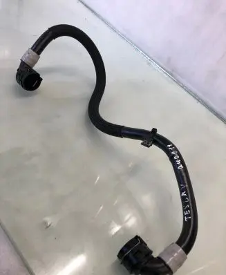 Tesla Model Y Engine coolant pipe/hose 22161g004264