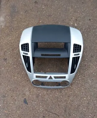 KIA Ceed Dash center air vent grill 847401h900 974401h900 974301h900