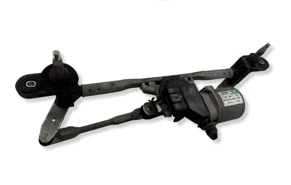 Fiat 500 Abarth Front wiper linkage and motor C757