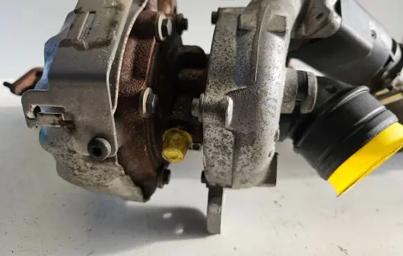 Volkswagen PASSAT B6 Turbo 03L253016F 50163817 BV43B0139