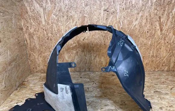 Nissan Pulsar Front arch 638423ZL0A 638403ZN0A