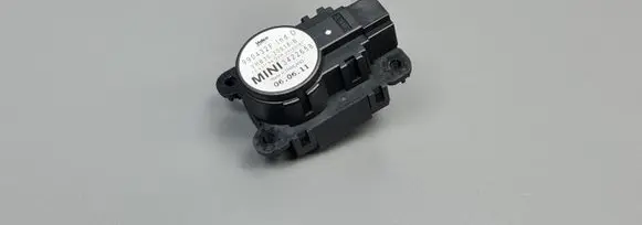 Mini Cooper Countryman R60 Air flap motor/actuator 990432F 3422658 VHB3030018B