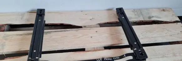 Audi RS Q8 Seat frame 4M8881677